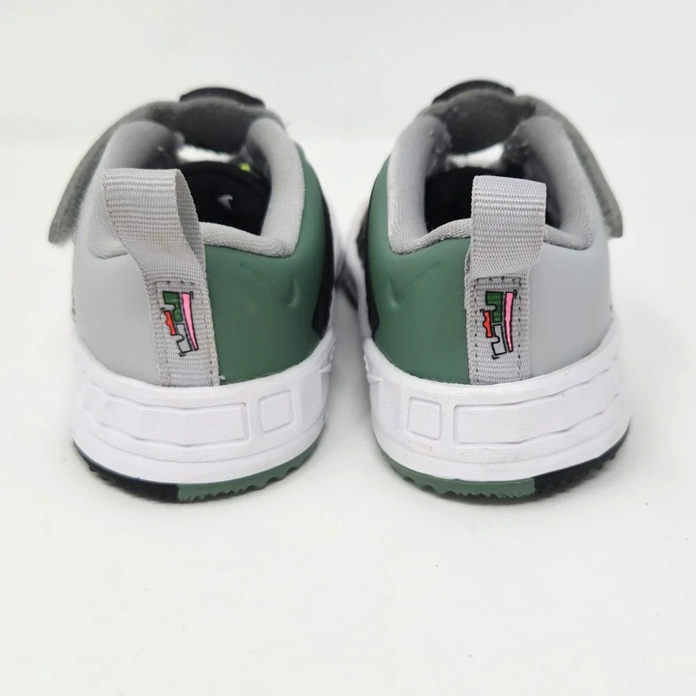 Nike Tune Squad Toddler 6c Lebron 18 Low‎ Sneakers Bugs x Marvin Space Jam